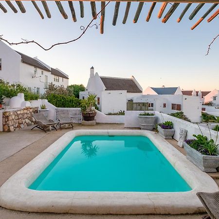 Smugglers' Bnb Paternoster Exteriör bild