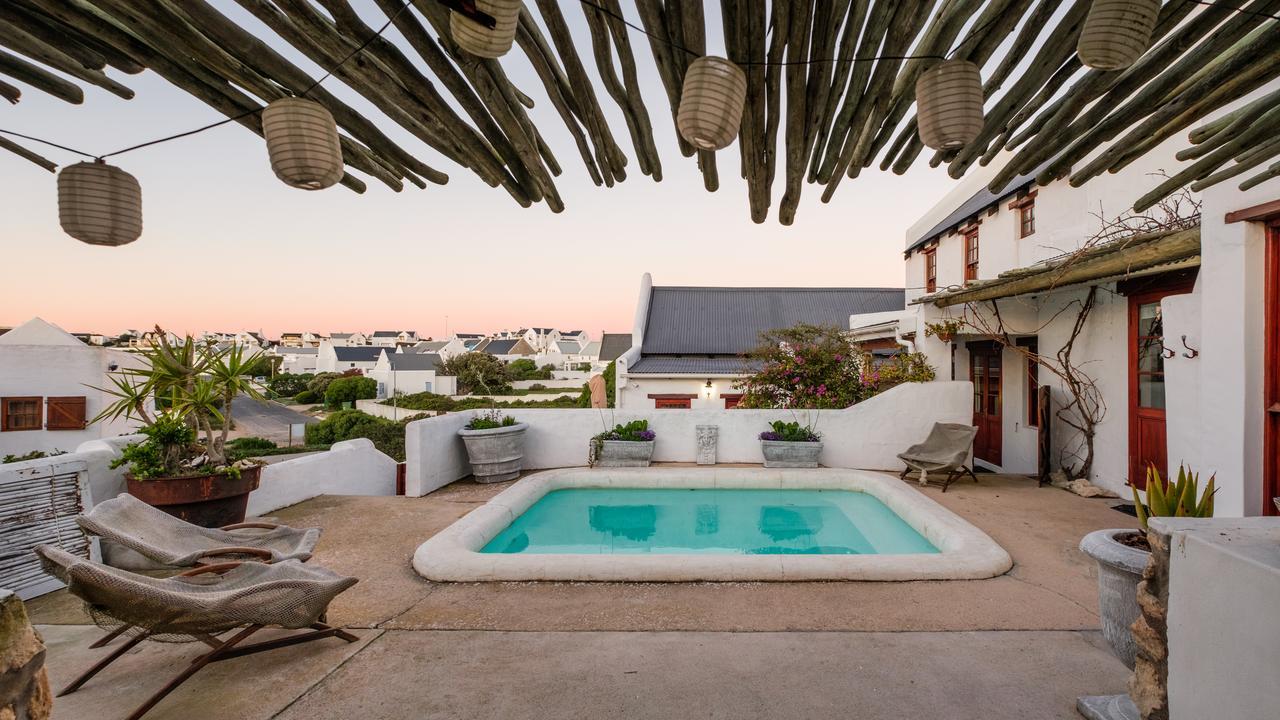 Smugglers' Bnb Paternoster Exteriör bild