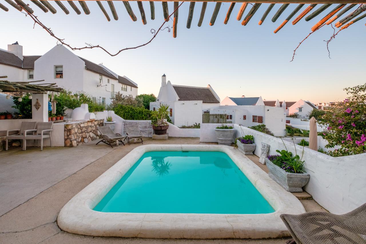 Smugglers' Bnb Paternoster Exteriör bild