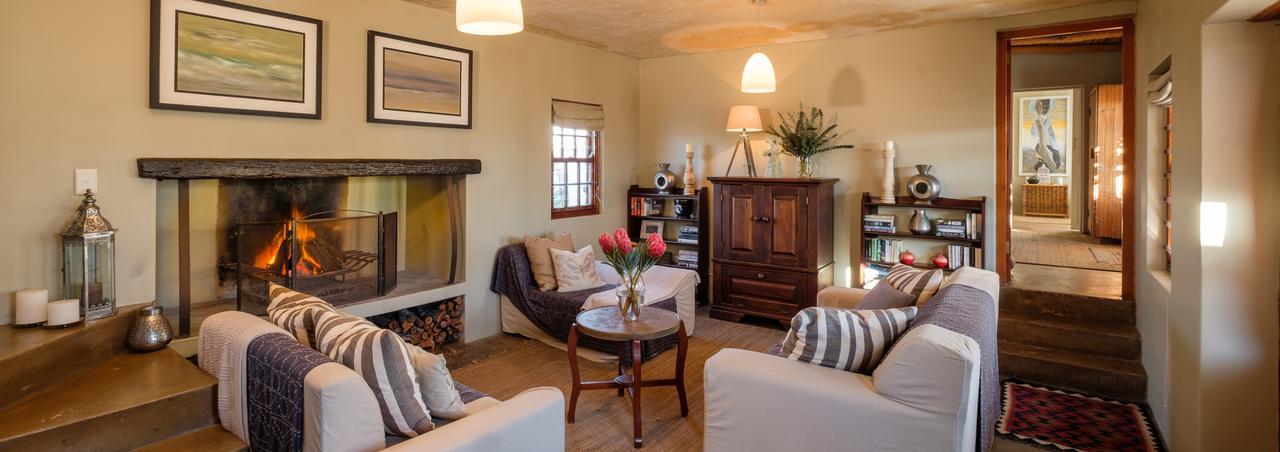 Smugglers' Bnb Paternoster Exteriör bild