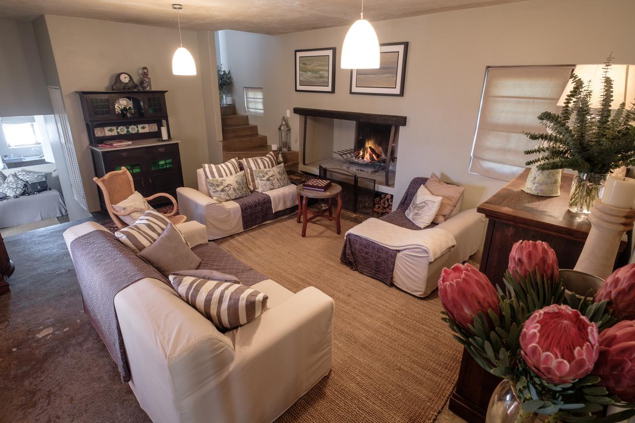 Smugglers' Bnb Paternoster Exteriör bild
