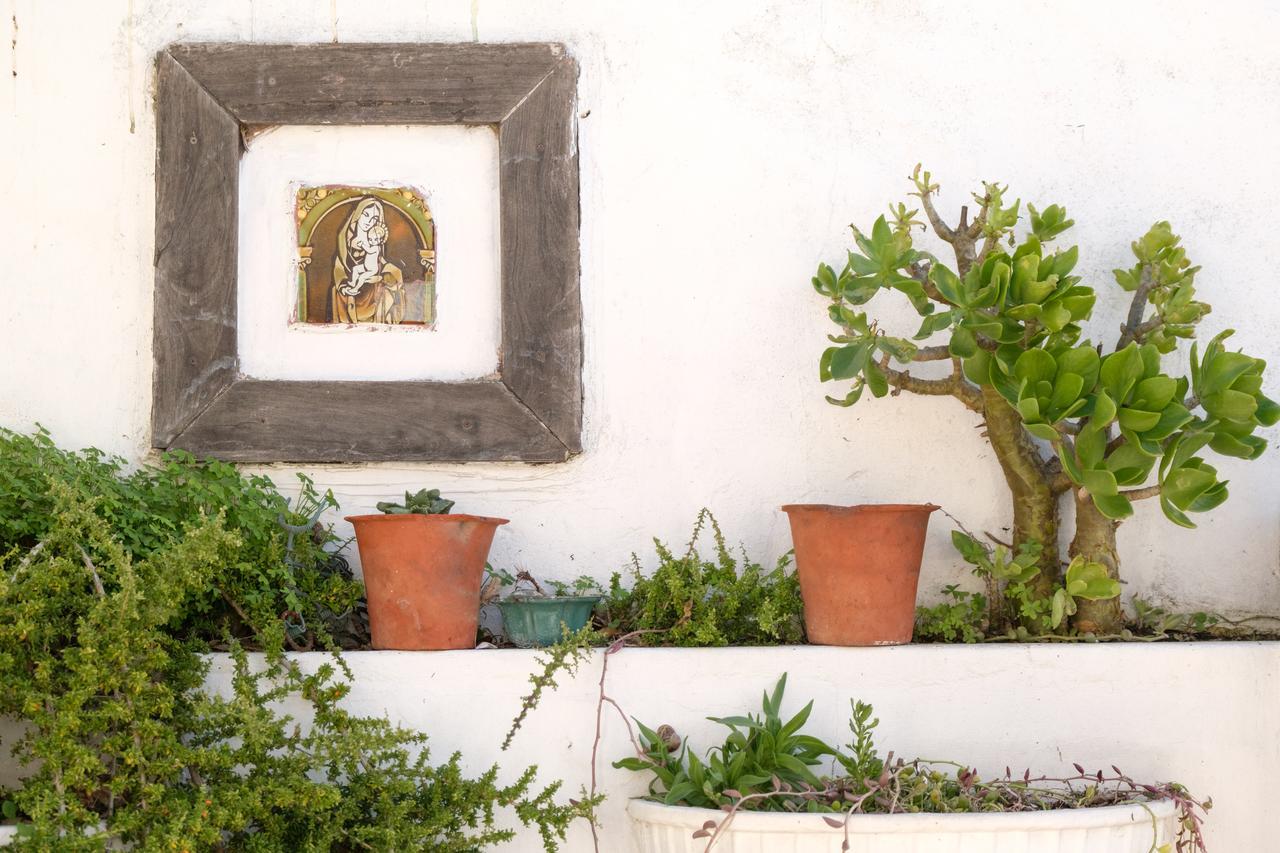 Smugglers' Bnb Paternoster Exteriör bild